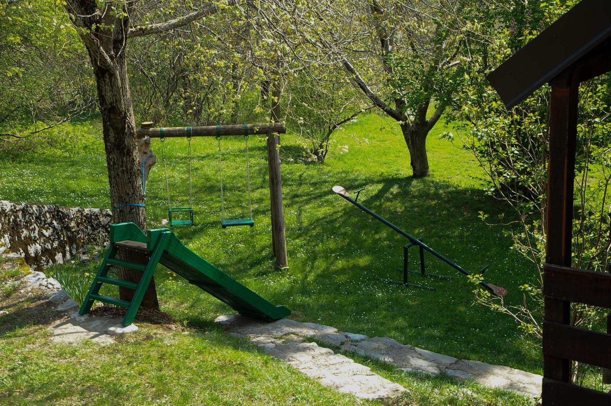 Lovcen4Me Cetinje Exterior foto