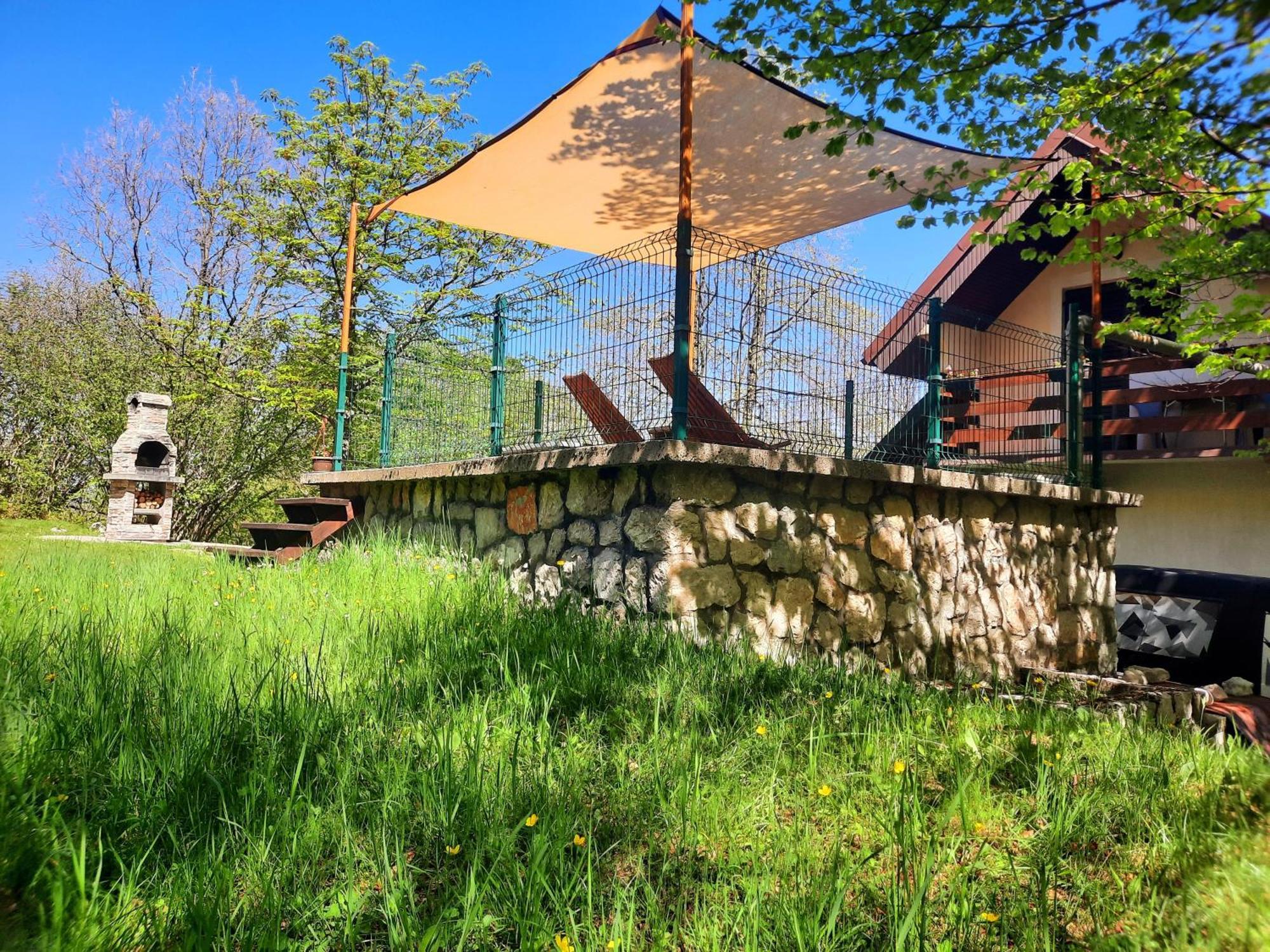 Lovcen4Me Cetinje Exterior foto